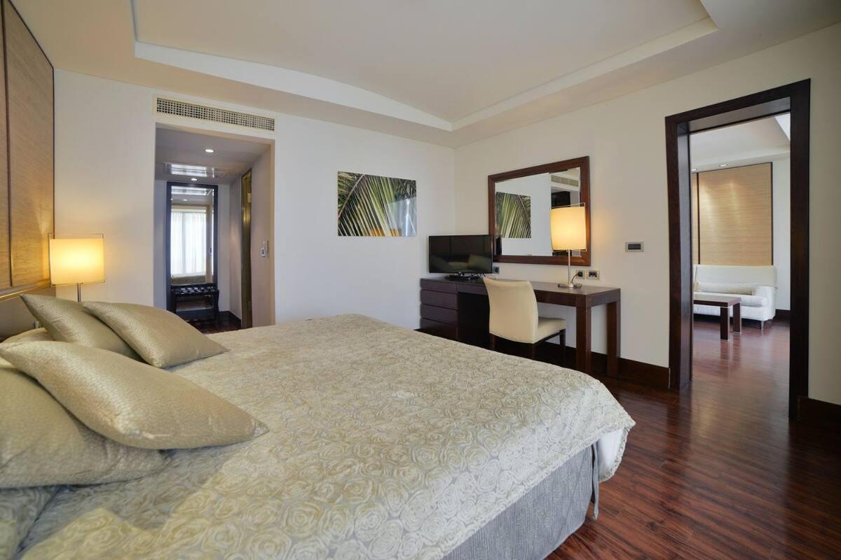 Porto Carras Sithonia Hotell Neos Marmaras Eksteriør bilde